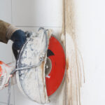 Cutting wall with electric tool 150x150